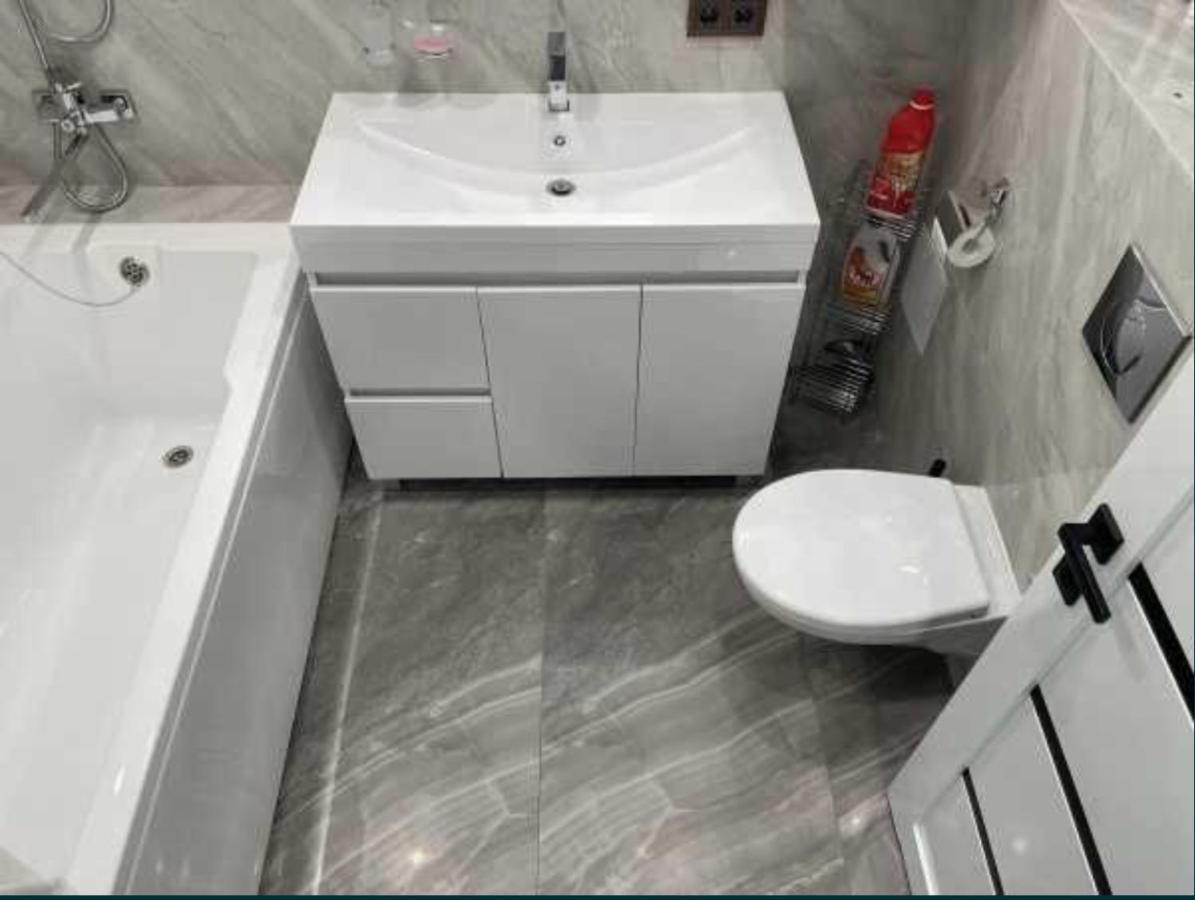 Lux 1-Bedroom Most City Center Area Ντνιπροπετρόφσκ Εξωτερικό φωτογραφία